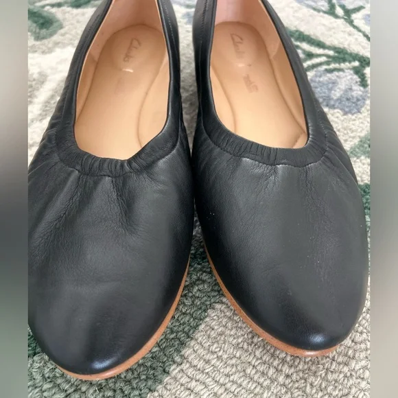 Clarks Black Women's Flats - Picture 9 of 9
